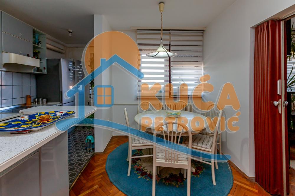 Slika 5 - Bulevar Nemanjića, Trosoban stan na prodaju, 92m2, 189.600€