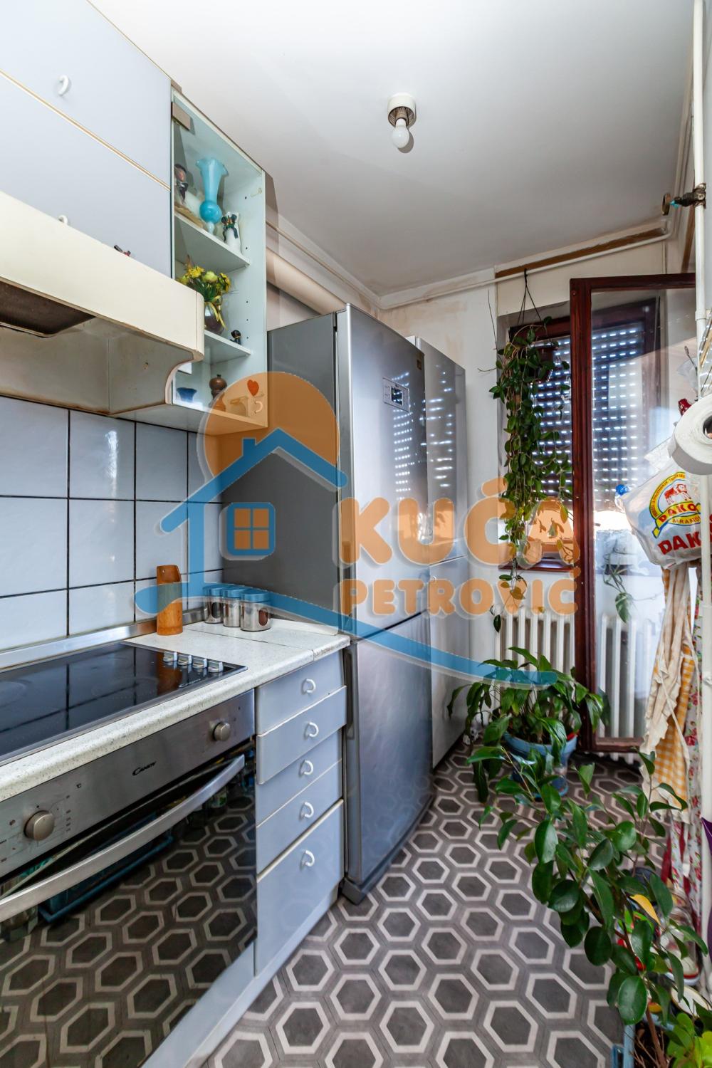 Slika 6 - Bulevar Nemanjića, Trosoban stan na prodaju, 92m2, 189.600€