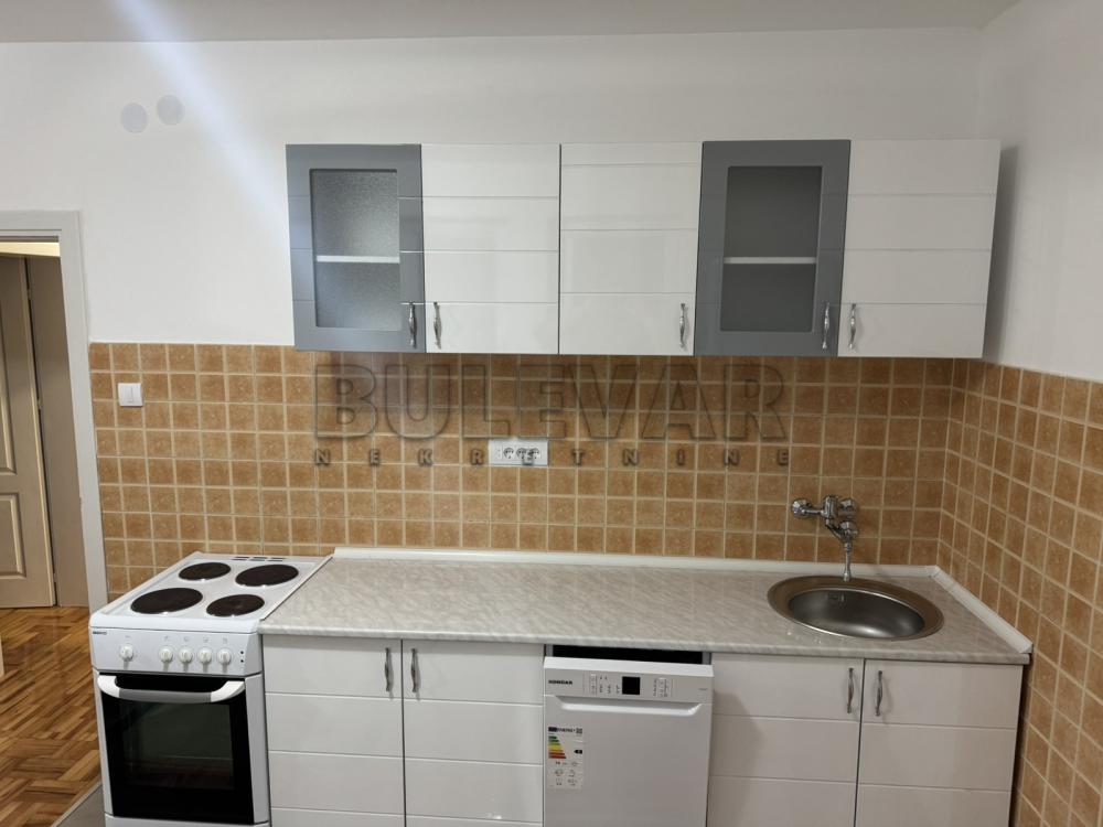 Slika 8 - Izvorska, Jednoiposoban stan za izdavanje, 49m2, 350€