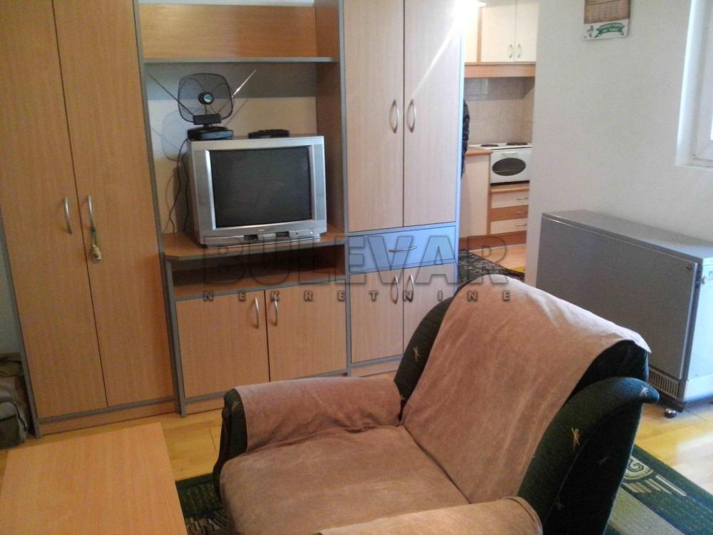 Slika 1 - Gavrila Principa, Jednosoban stan za izdavanje, 28m2, 250€