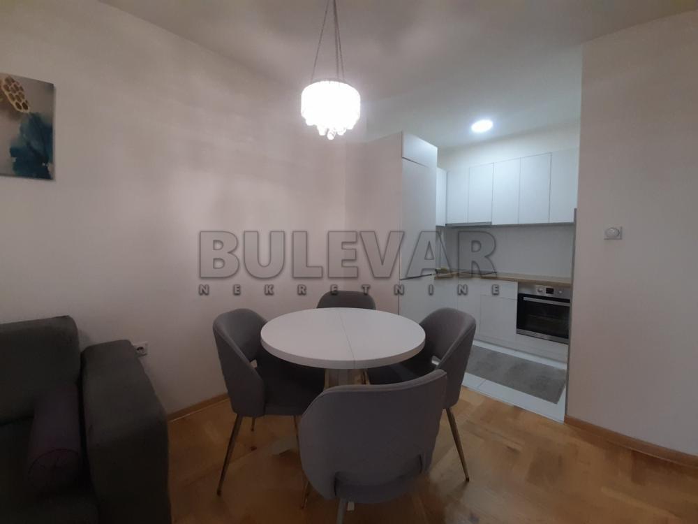 Slika 5 - Radoja Domanovića, Jednosoban stan za izdavanje, 48m2, 350€