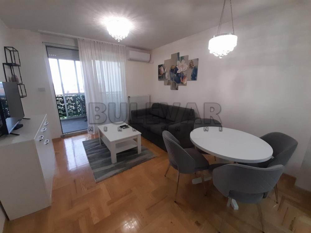 Slika 2 - Radoja Domanovića, Jednosoban stan za izdavanje, 48m2, 350€