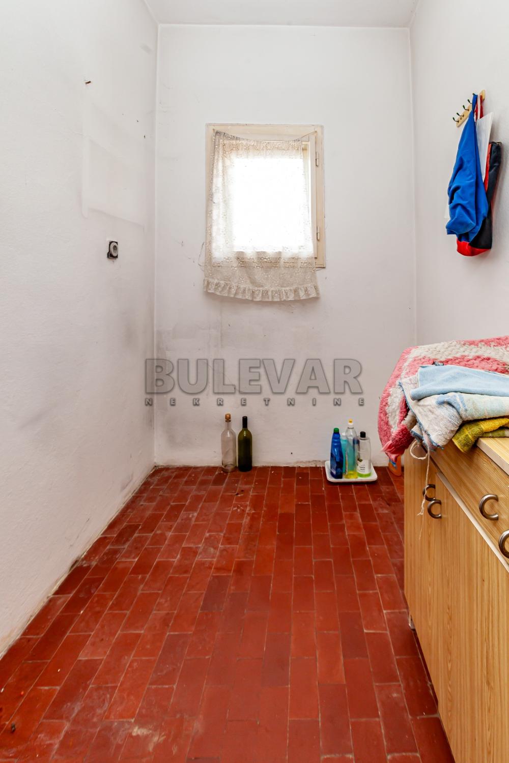 Slika 5 - Velikojastrebačka, Kuća na prodaju, 251m2, 195.000€