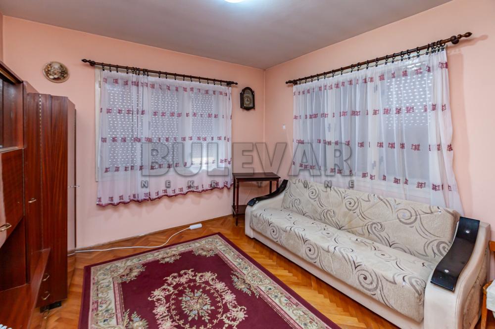 Slika 3 - Velikojastrebačka, Kuća na prodaju, 251m2, 195.000€
