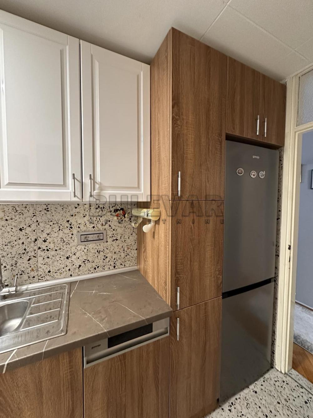 Slika 9 - Bulevar Nemanjića, Trosoban stan na prodaju, 78m2, 155.000€