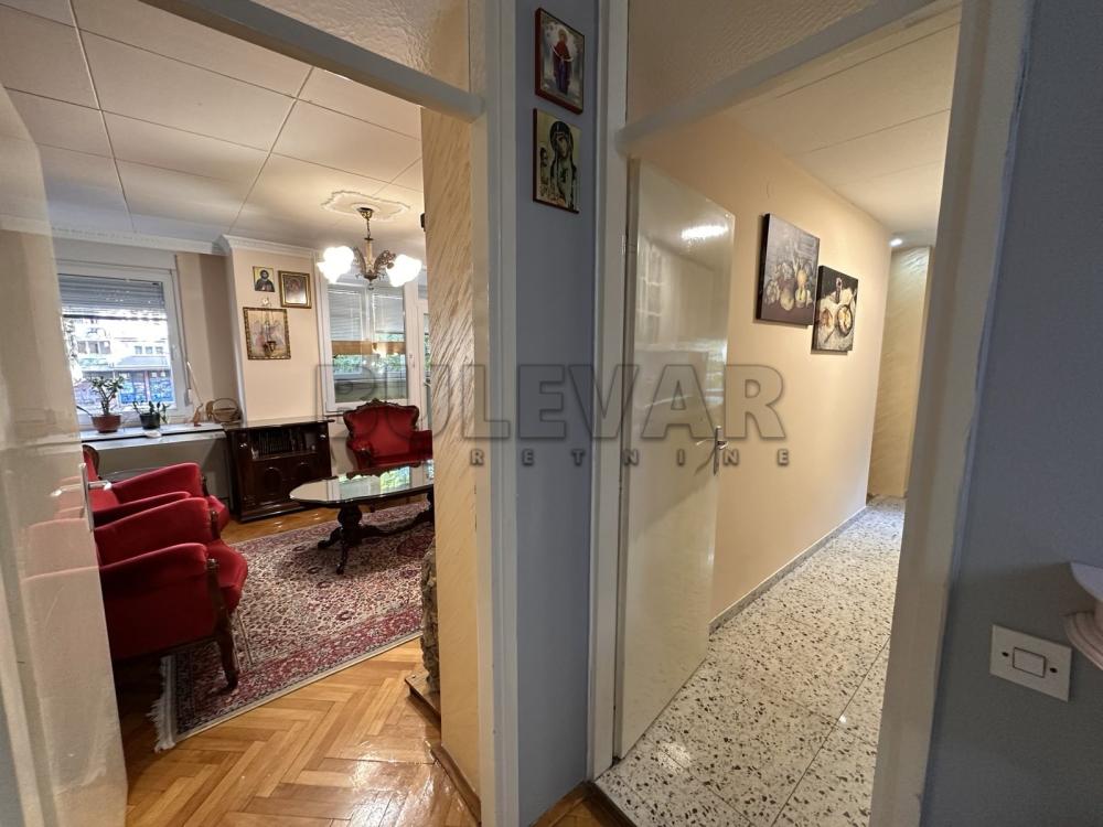 Slika 5 - Bulevar Nemanjića, Trosoban stan na prodaju, 78m2, 155.000€