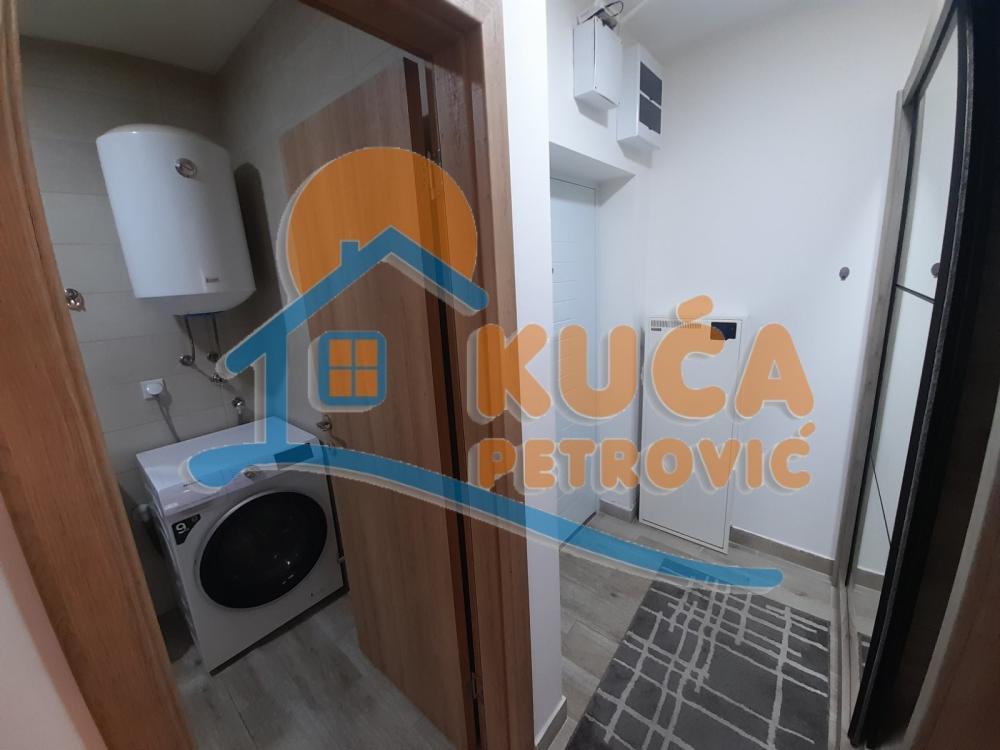 Slika 11 - Radoja Domanovića, Jednosoban stan za izdavanje, 48m2, 350€