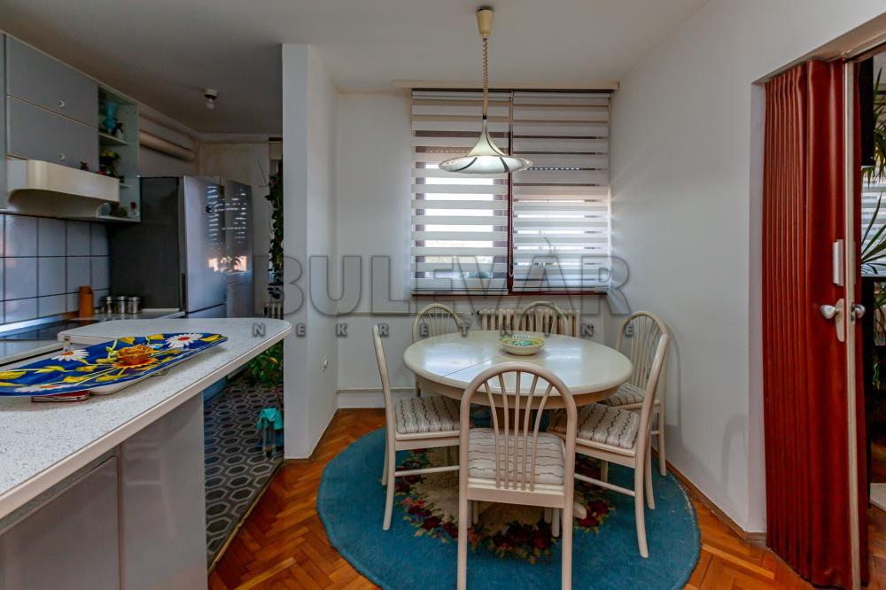 Slika 5 - Bulevar Nemanjića, Trosoban stan na prodaju, 92m2, 189.600€