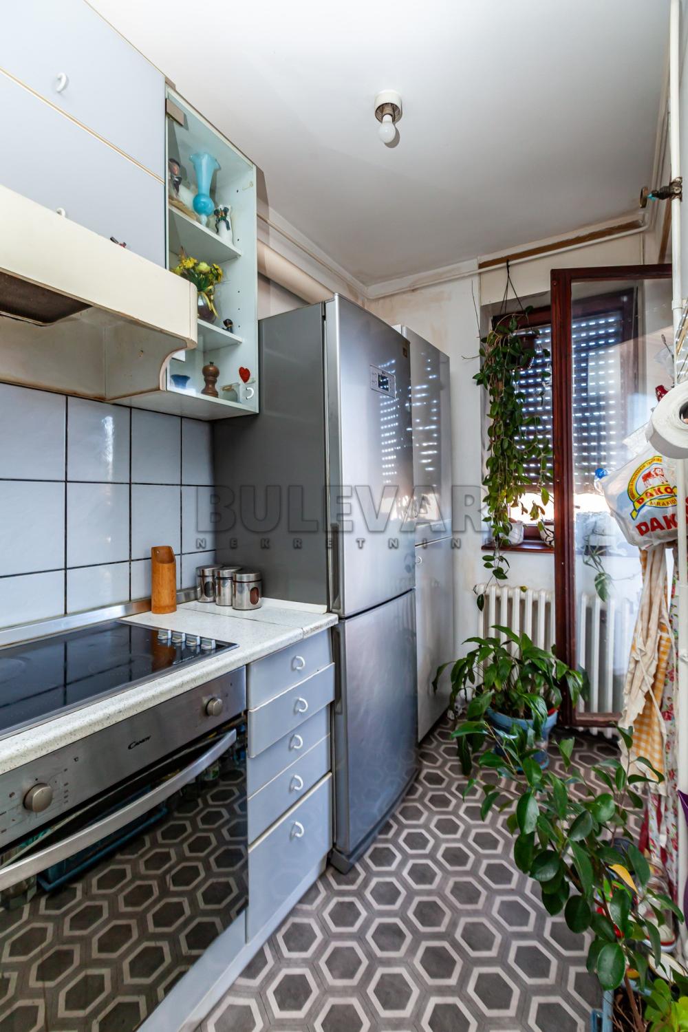 Slika 6 - Bulevar Nemanjića, Trosoban stan na prodaju, 92m2, 189.600€