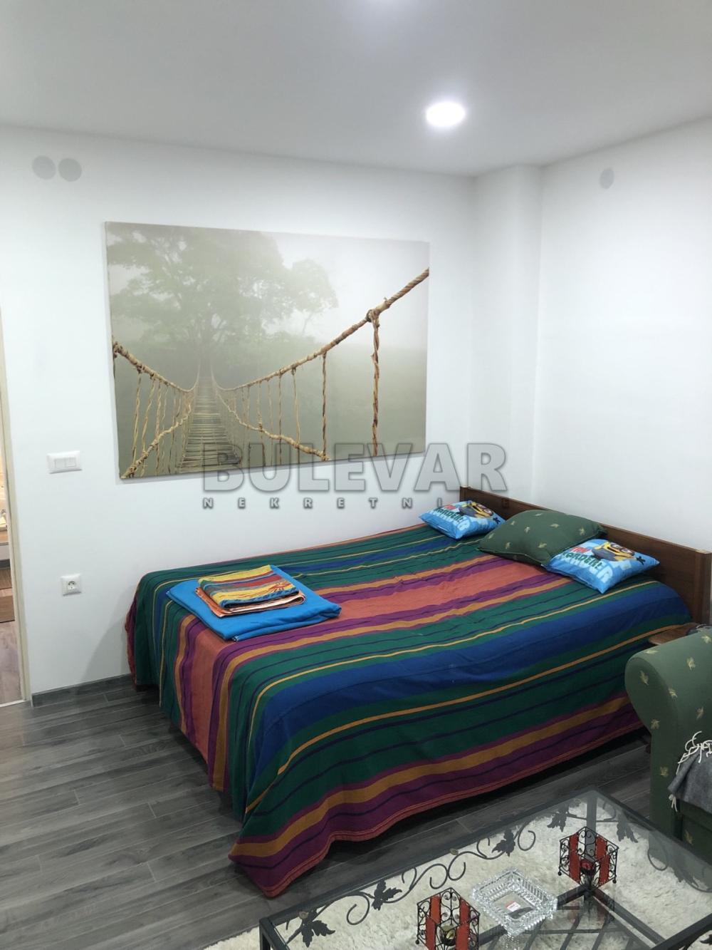 Slika 6 - Obrenovićeva, Jednosoban stan za izdavanje, 26m2, 320€