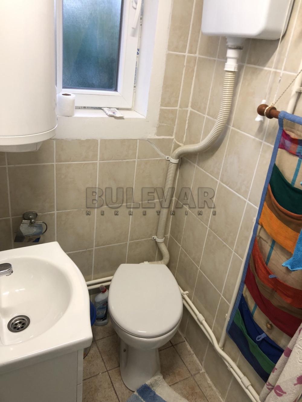 Slika 7 - Obrenovićeva, Jednosoban stan za izdavanje, 26m2, 320€