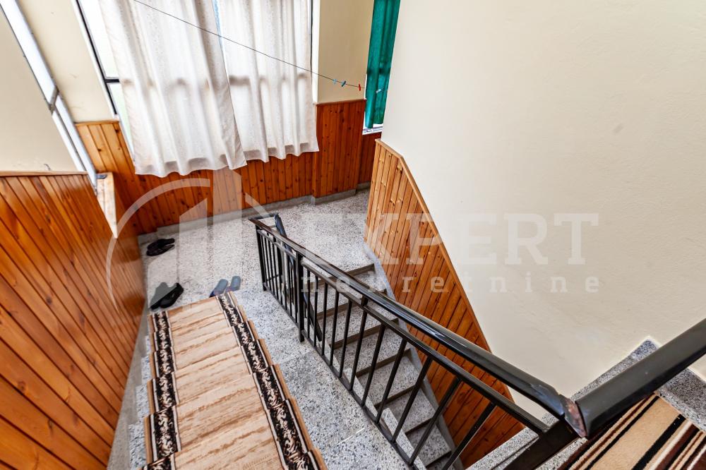 Slika 7 - Velikojastrebačka,  Kuća na prodaju, 251m2, 195.000€