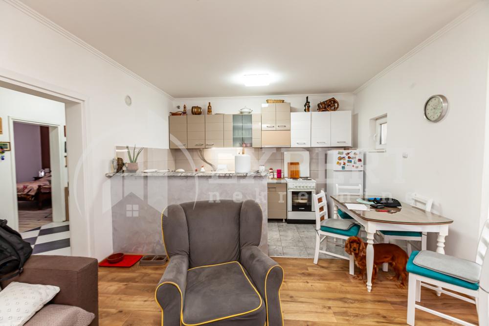 Slika 9 - Ledena stena,  Kuća na prodaju, 290m2, 310.000€