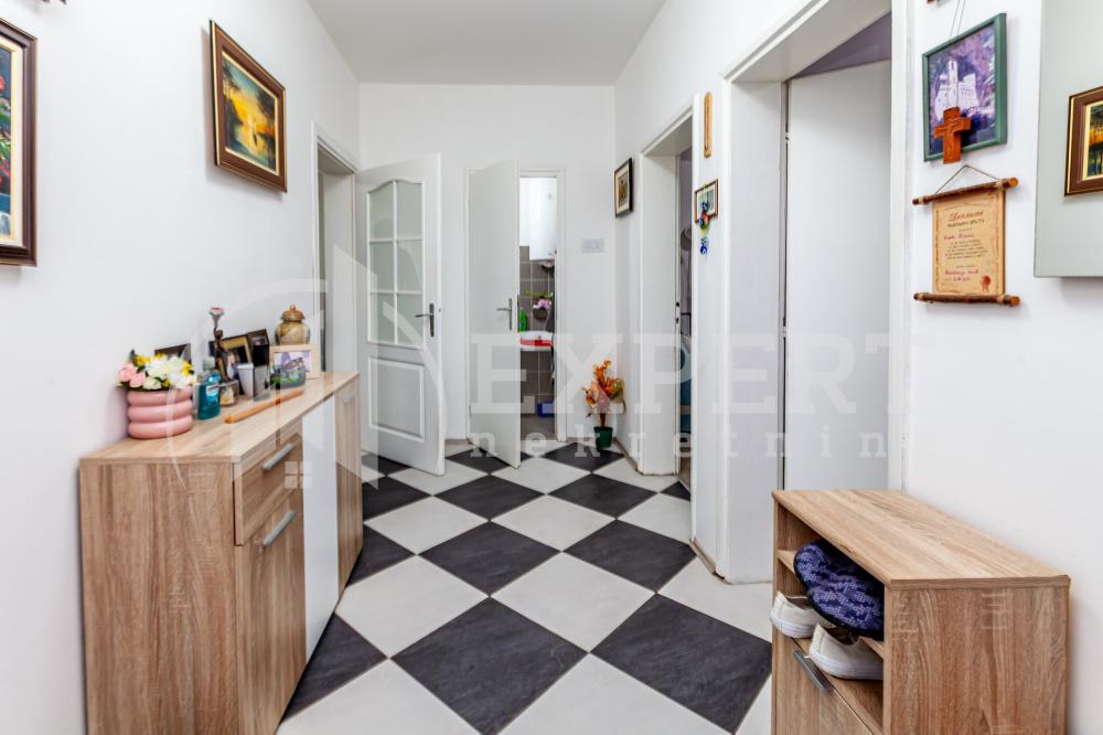 Slika 3 - Ledena stena,  Kuća na prodaju, 290m2, 310.000€