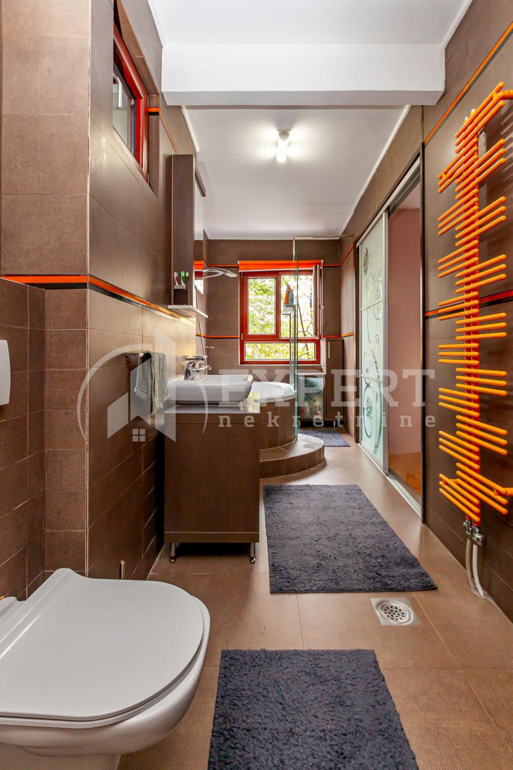 Slika 5 - Lole Ribara, Dvoiposoban stan na prodaju, 76m2, 189.000€