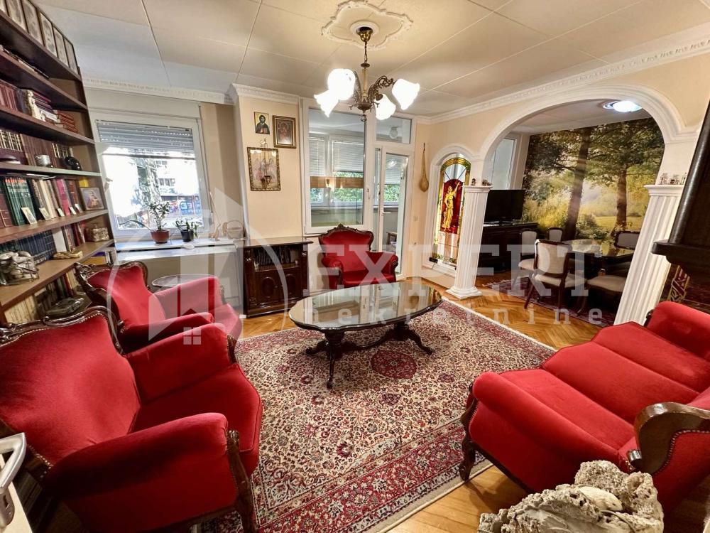 Glavna slika -Bulevar Nemanjića, Trosoban stan na prodaju, 78m2, 155.000€