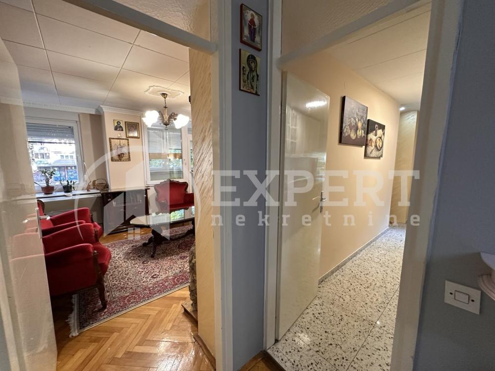 Slika 5 - Bulevar Nemanjića, Trosoban stan na prodaju, 78m2, 155.000€