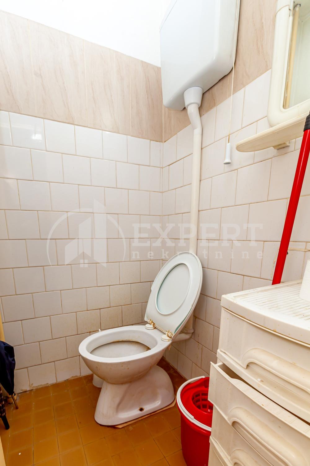 Slika 5 - Maksima Gorkog, Troiposoban stan na prodaju, 78m2, 135.000€