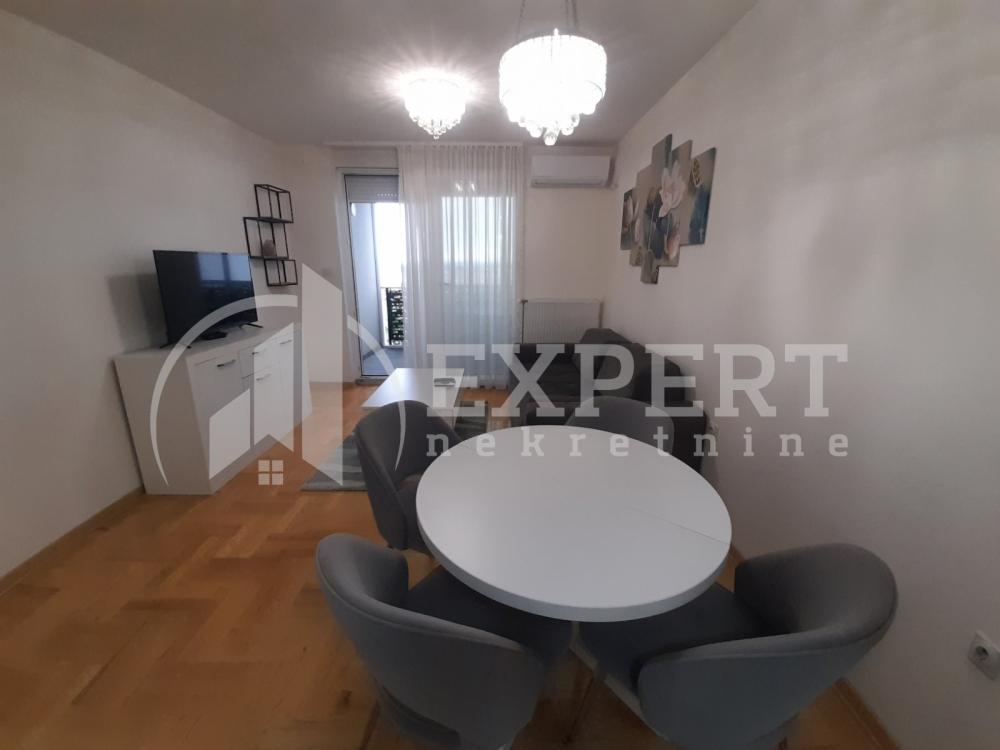 Slika 3 - Radoja Domanovića, Jednosoban stan za izdavanje, 48m2, 350€