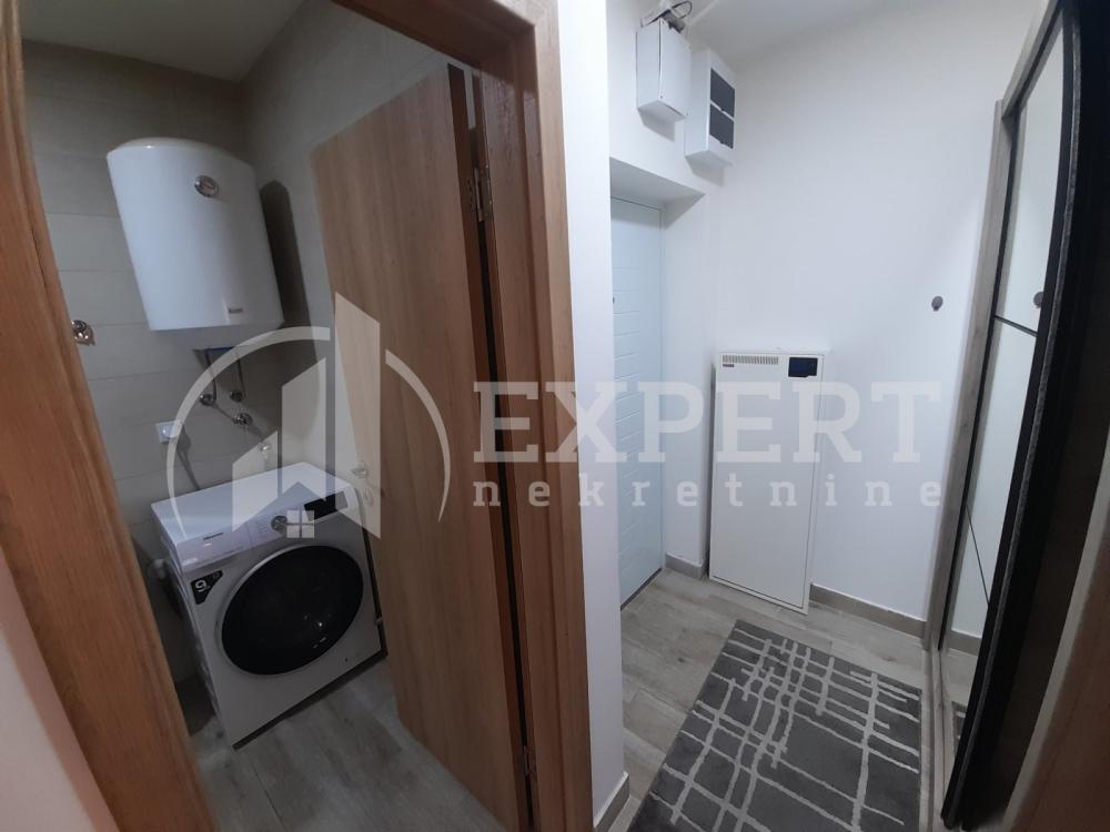 Slika 11 - Radoja Domanovića, Jednosoban stan za izdavanje, 48m2, 350€