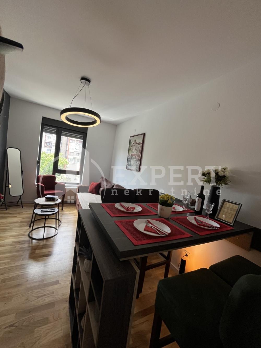 Slika 2 - Prvomajska, Četvorosoban stan za izdavanje, 88m2, 800€