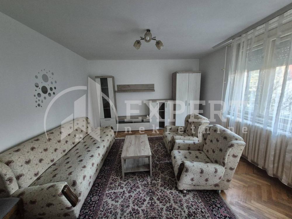 Glavna slika -Pariske komune, Dvosoban stan za izdavanje, 60m2, 300€