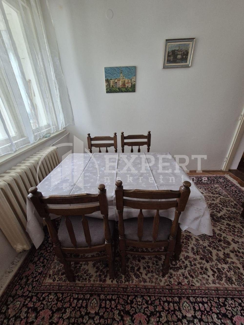 Slika 1 - Pariske komune, Dvosoban stan za izdavanje, 60m2, 300€