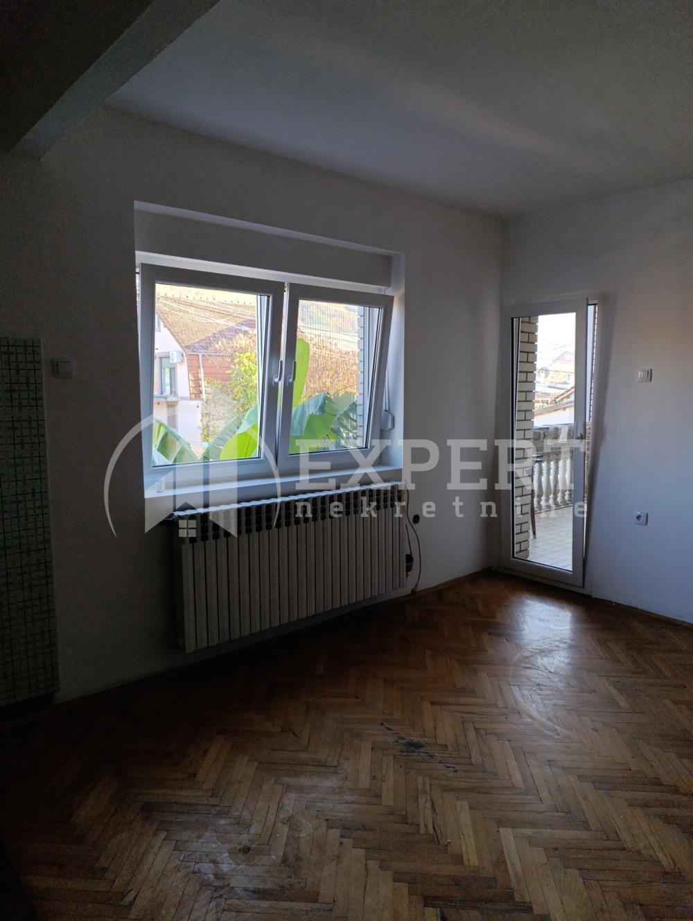 Slika 4 - Veljka Miljkovića, Troiposoban stan za izdavanje, 70m2, 250€