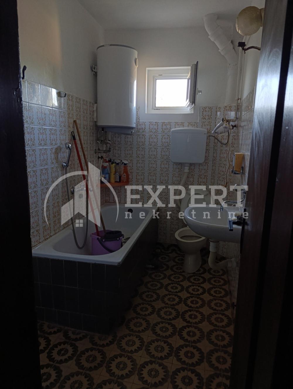 Slika 6 - Veljka Miljkovića, Troiposoban stan za izdavanje, 70m2, 250€