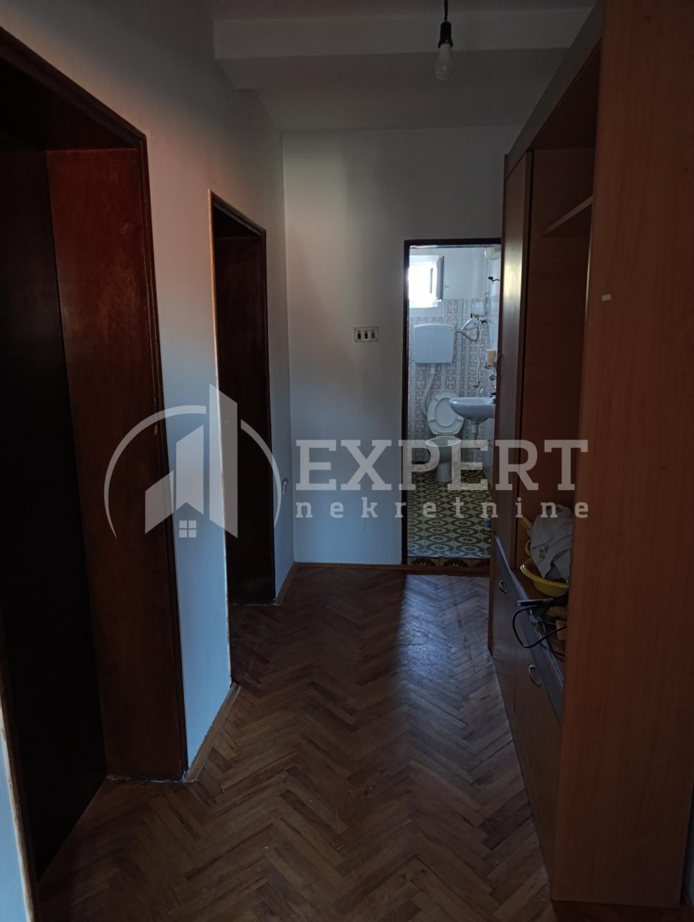 Slika 5 - Veljka Miljkovića, Troiposoban stan za izdavanje, 70m2, 250€