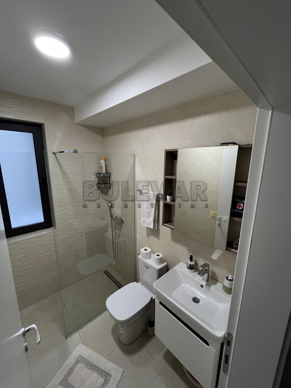 Slika 8 - Prvomajska, Četvorosoban stan za izdavanje, 88m2, 800€