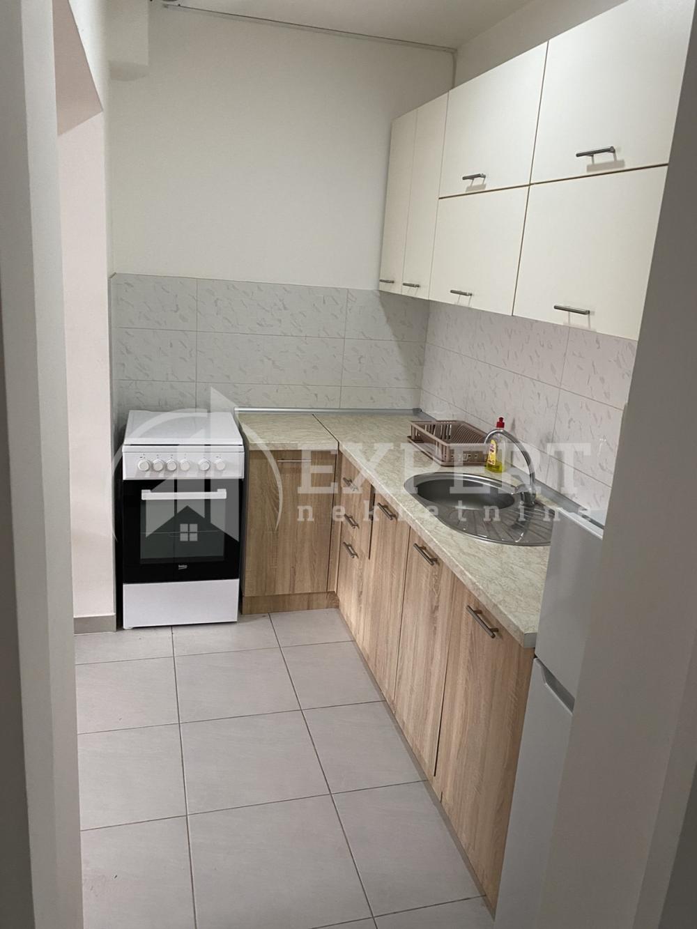 Slika 2 - Milana Blagojevića, Dvoiposoban stan za izdavanje, 65m2, 400€