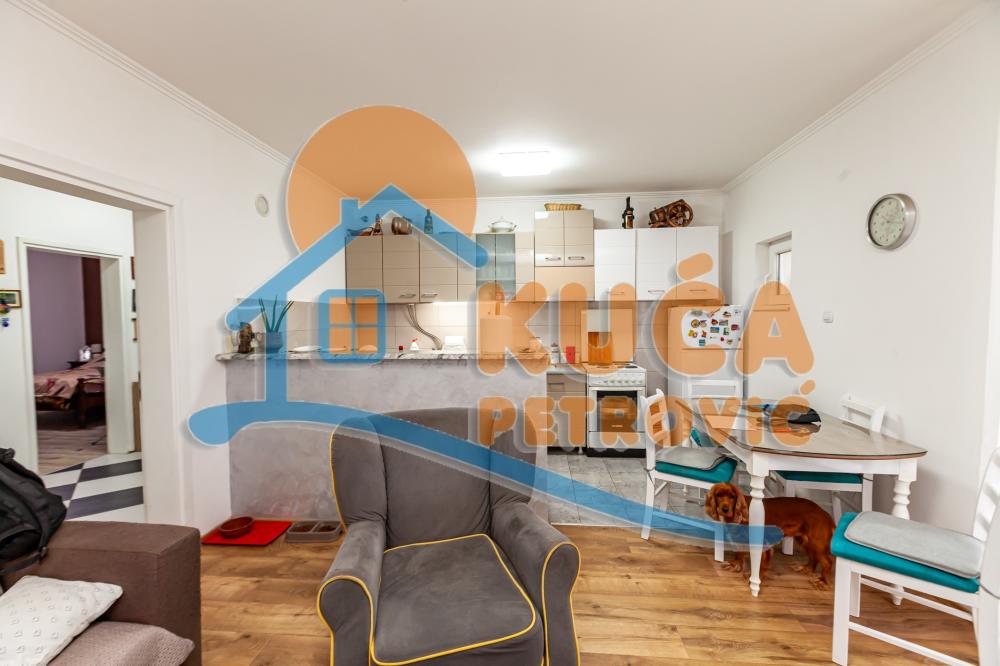 Slika 9 - Ledena stena,  Kuća na prodaju, 290m2, 310.000€