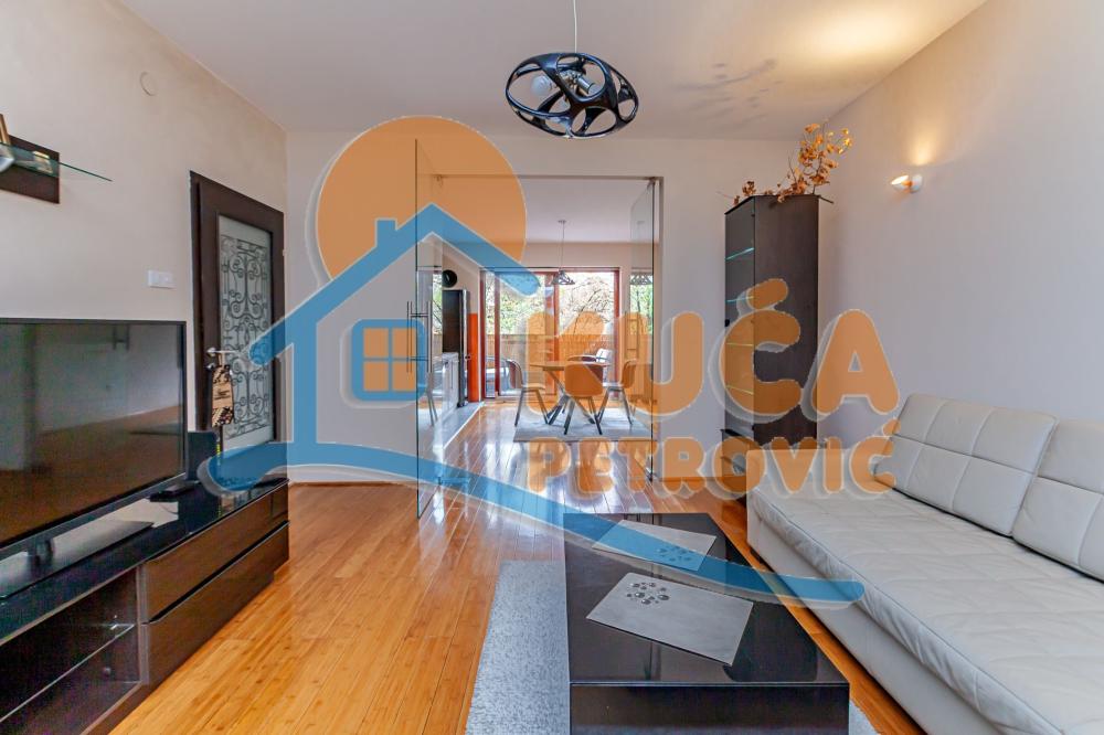 Slika 2 - Lole Ribara, Dvoiposoban stan na prodaju, 76m2, 189.000€