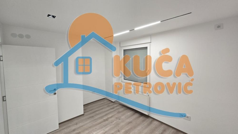 Slika 6 - Bulevar Nemanjića, Trosoban stan na prodaju, 89m2, 186.000€