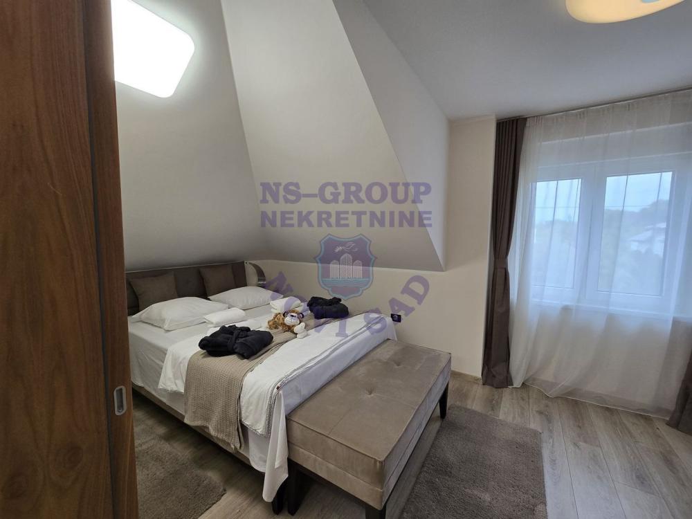 Slika 2 - Bački Petrovac,  Kuća na prodaju, 147m2, 424.360€