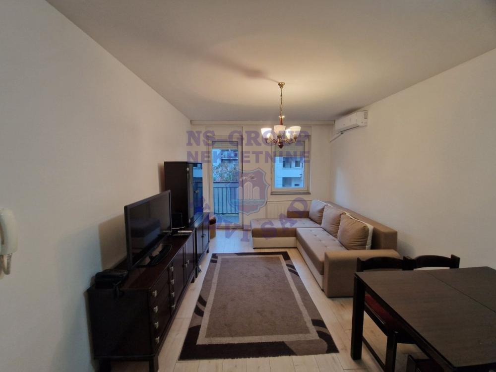 Glavna slika -Jednoiposoban stan na prodaju, 40m2, 115.360€