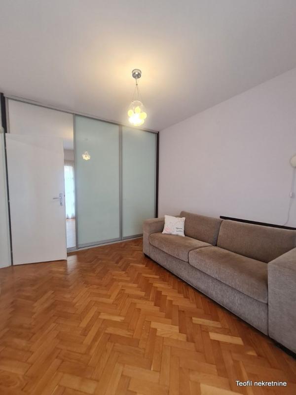 Slika 5 - Sokolska, Trosoban stan za izdavanje, 81m2, 1.200€