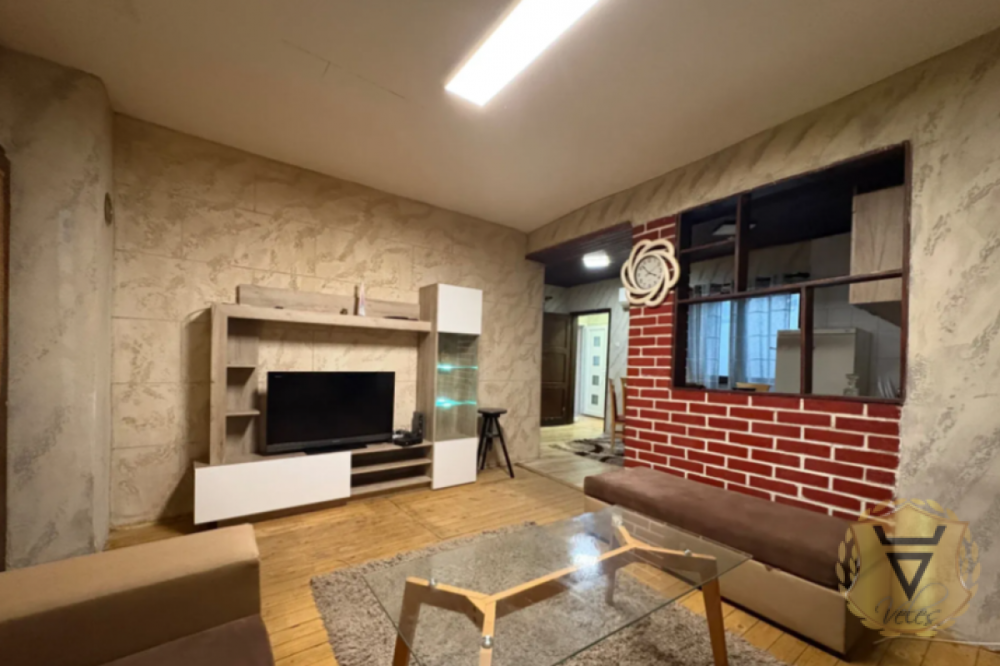 Glavna slika -Trosoban stan za izdavanje, 80m2, 450€