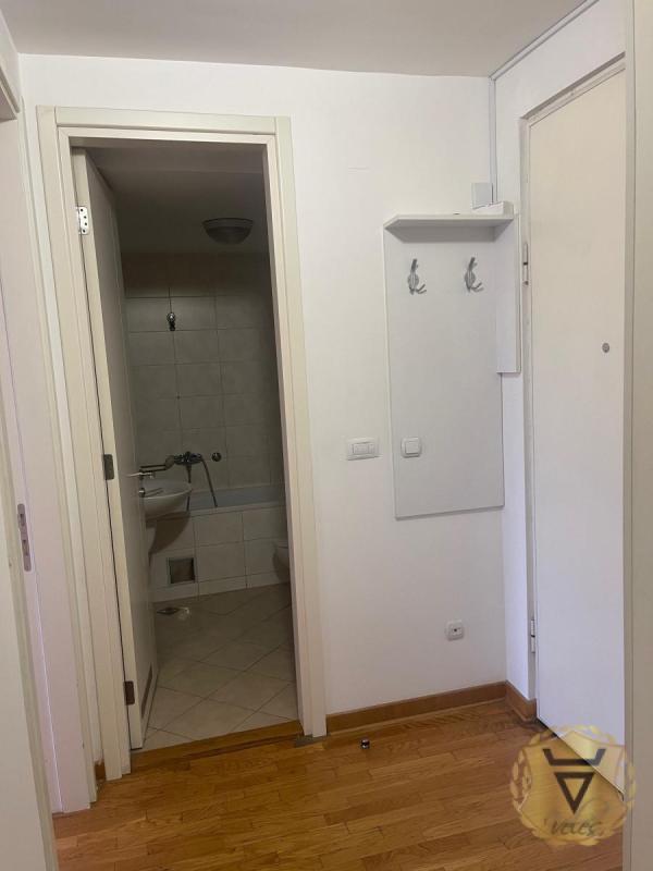 Slika 8 - Dvosoban stan za izdavanje, 50m2, 650€