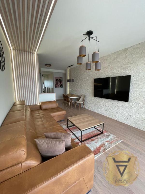 Slika 1 - Trosoban stan za izdavanje, 83m2, 1.900€