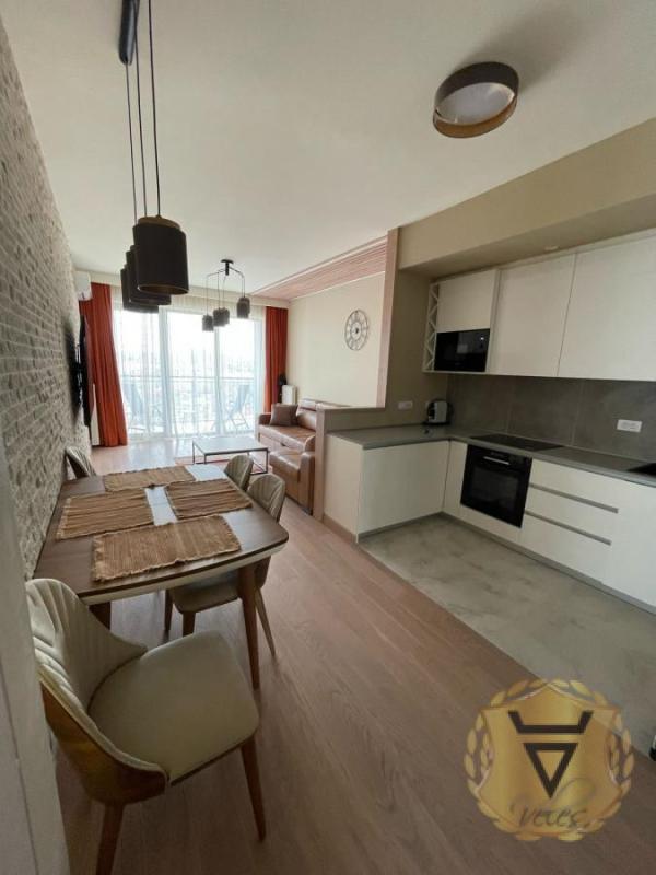 Slika 3 - Trosoban stan za izdavanje, 83m2, 1.900€