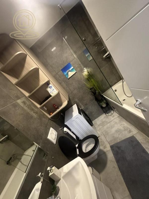 Slika 10 - Dvosoban stan za izdavanje, 50m2, 600€