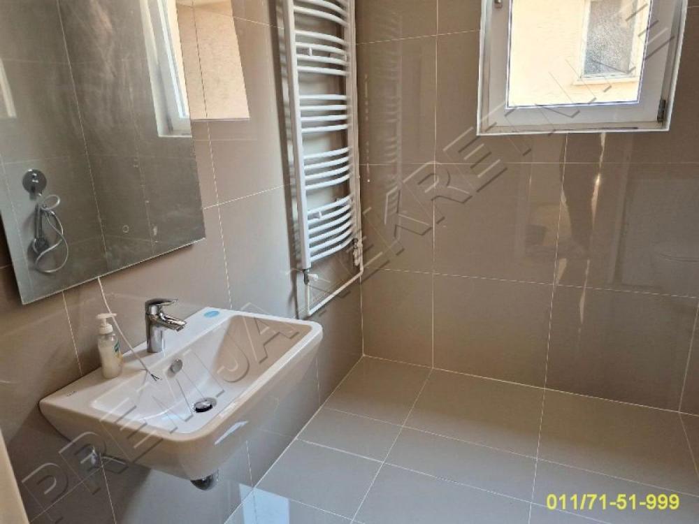 Slika 7 - Milana Stanivukovića, Četvorosoban stan za izdavanje, 92m2, 1.000€