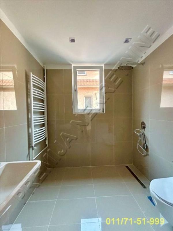 Slika 8 - Milana Stanivukovića, Četvorosoban stan za izdavanje, 92m2, 1.000€