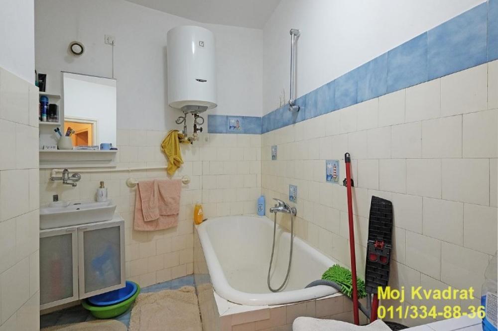 Slika 3 - Dvosoban stan za izdavanje, 68m2, 800€