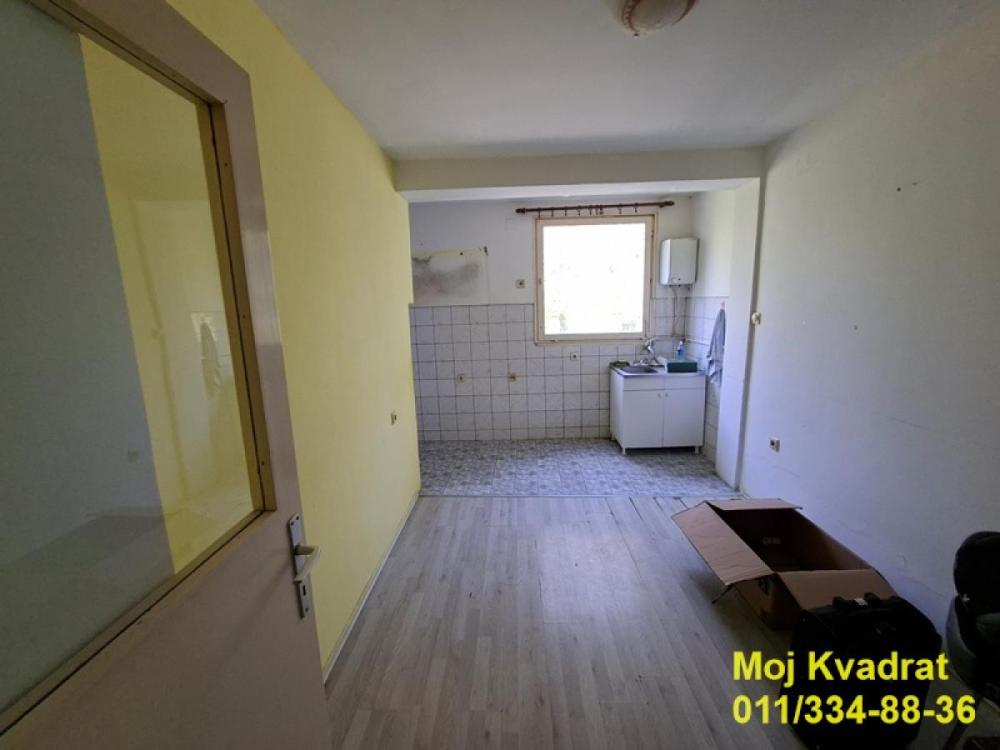 Slika 4 - Trosoban stan na prodaju, 76m2, 150.000€