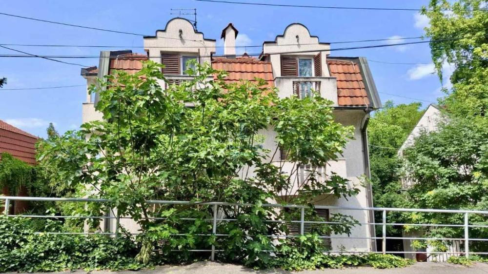 Glavna slika - Kuća na prodaju, 250m2, 420.000€