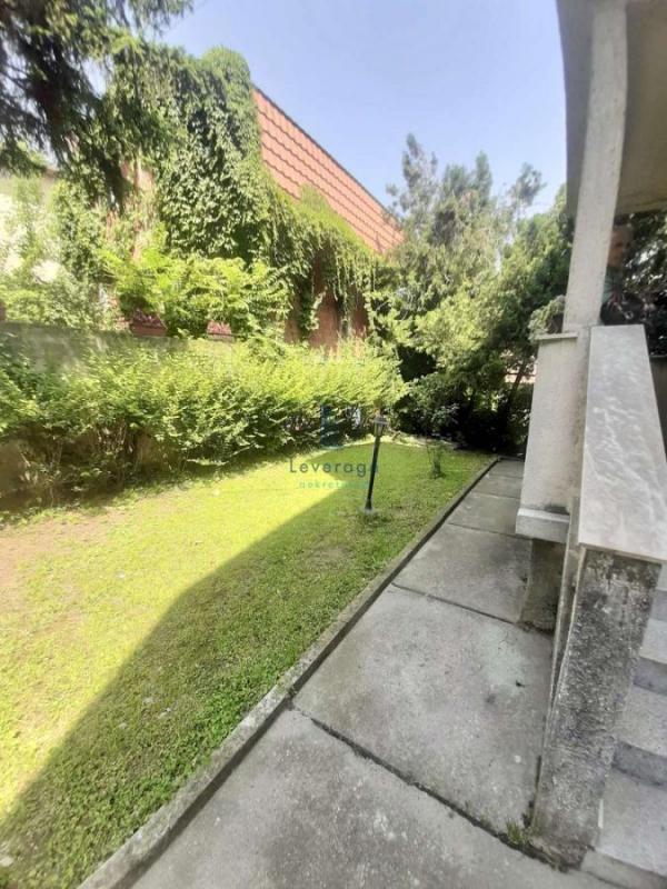 Slika 2 -  Kuća na prodaju, 250m2, 420.000€