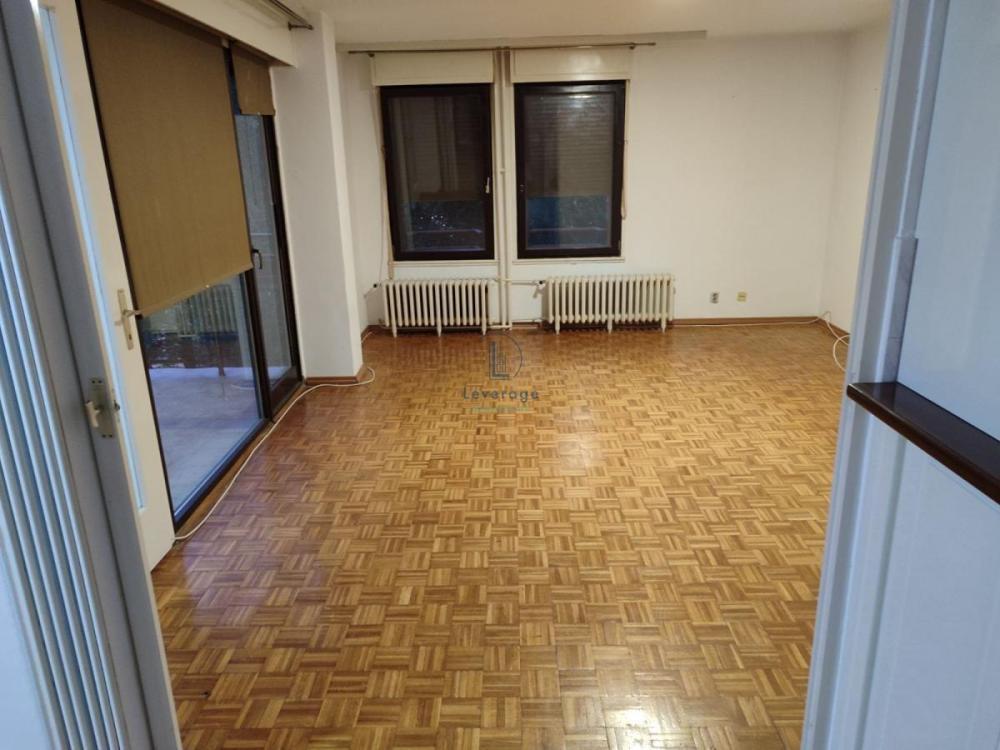 Glavna slika -Cerova, Troiposoban stan za izdavanje, 94m2, 550€